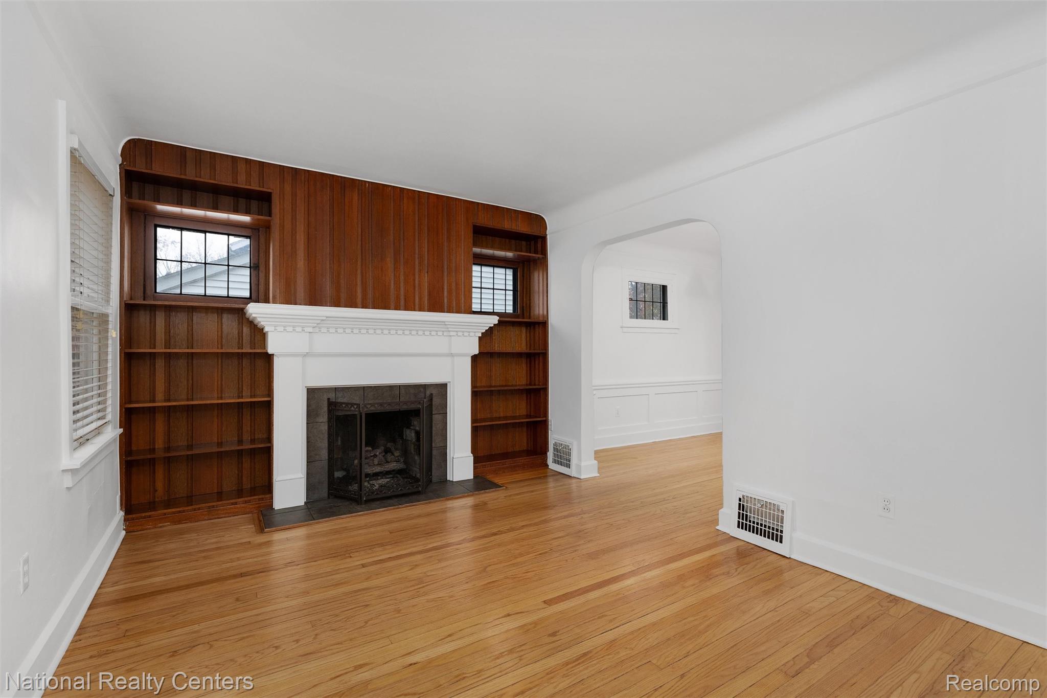 437 E Marshall Street