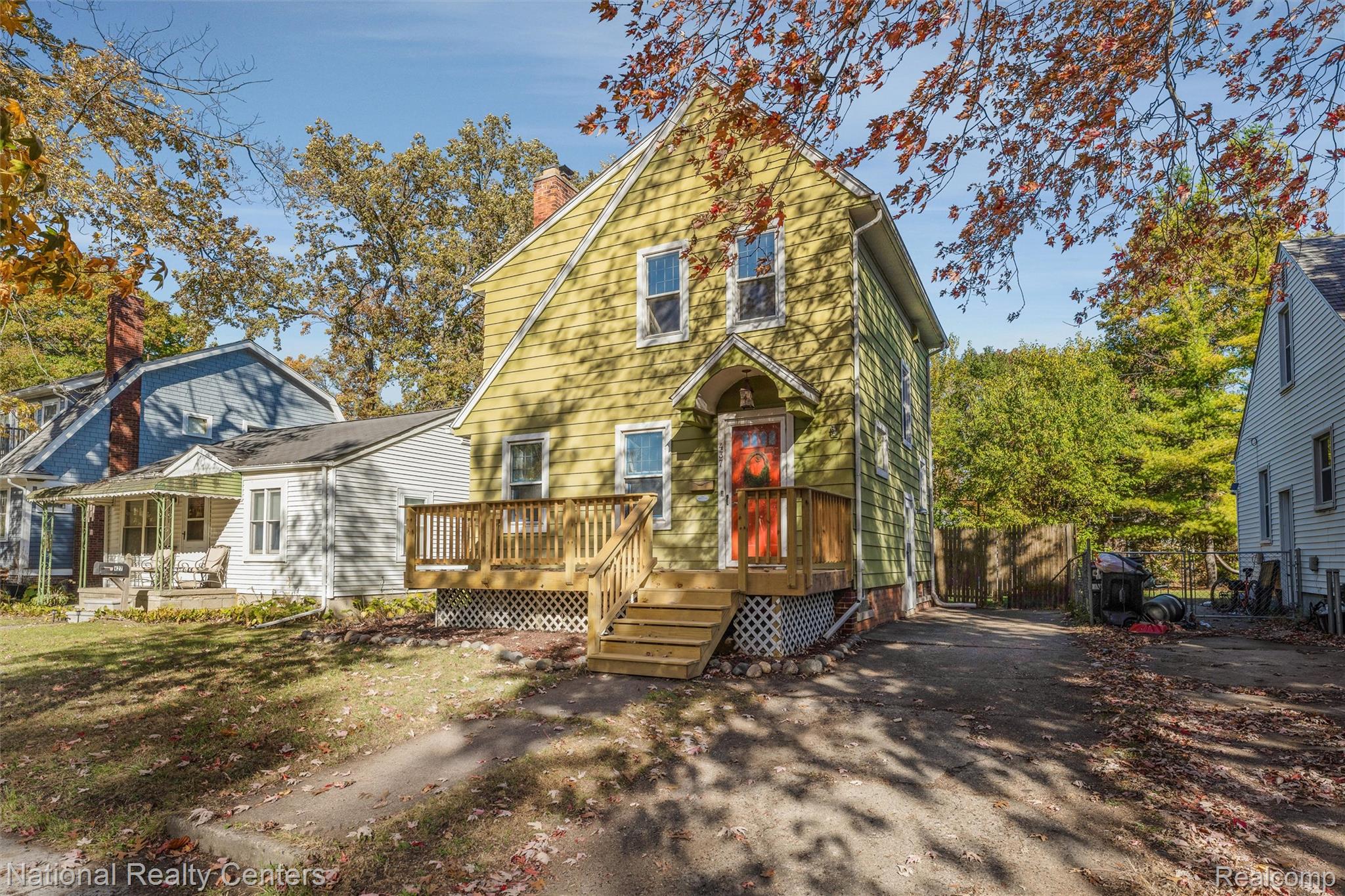 437 E Marshall Street