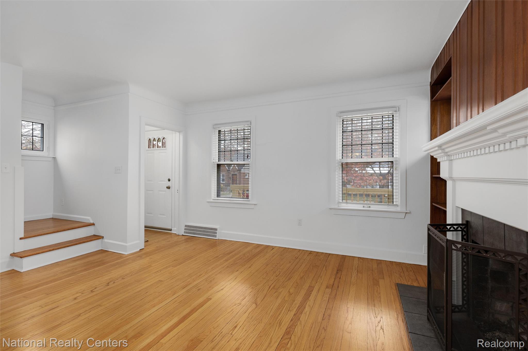 437 E Marshall Street