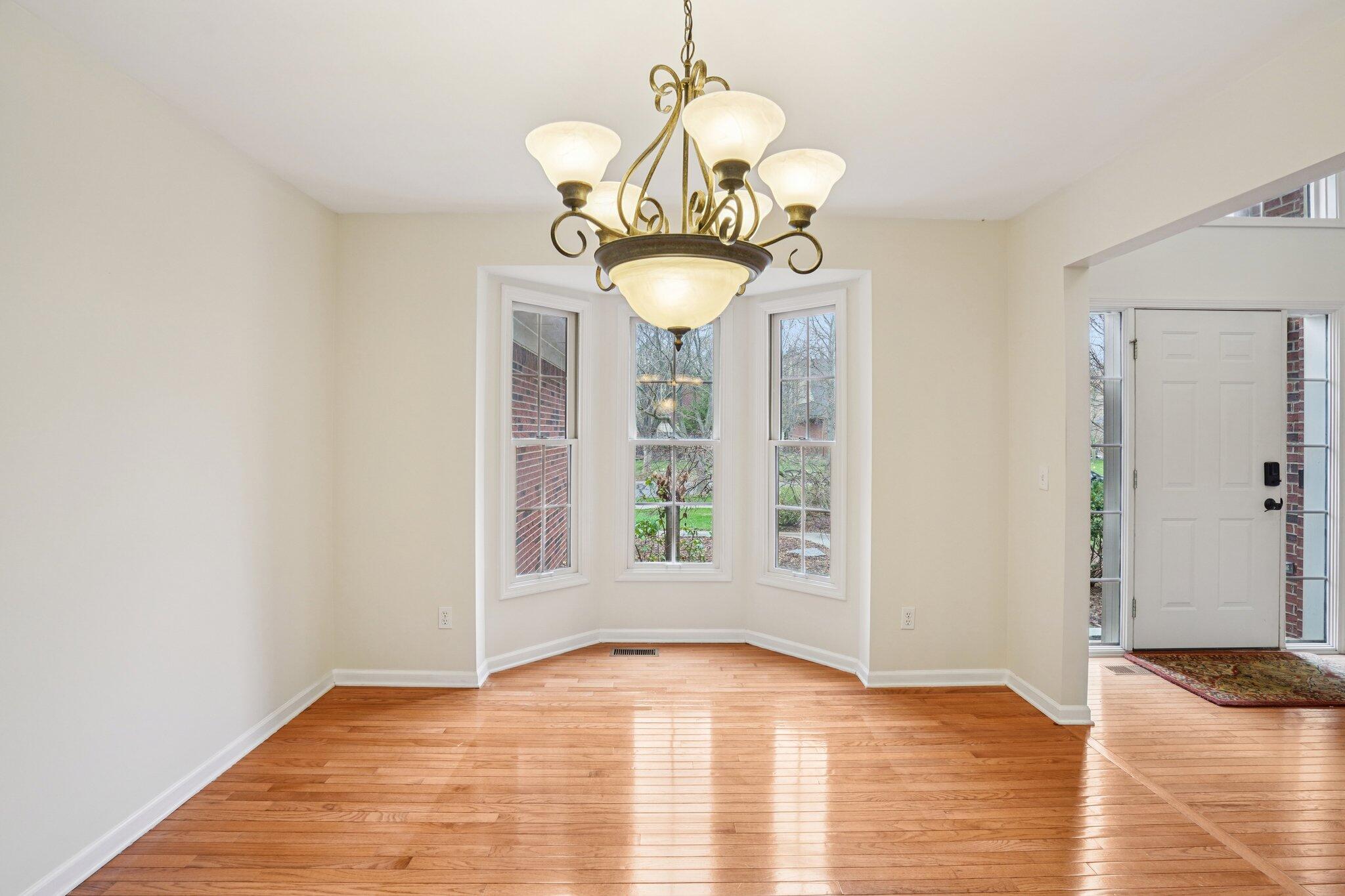 41038 Scarborough Lane