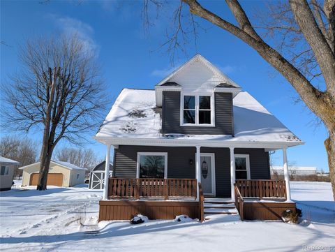 753 Whitelam Street Bad Axe City MI 48413