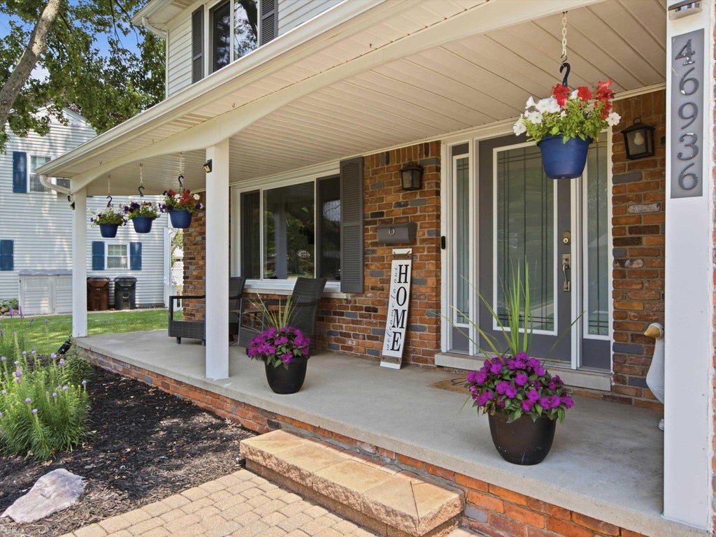 Photo of 46936 Shiloh Way, Shelby Charter Township, MI 48317 (MLS # 58050215763)
