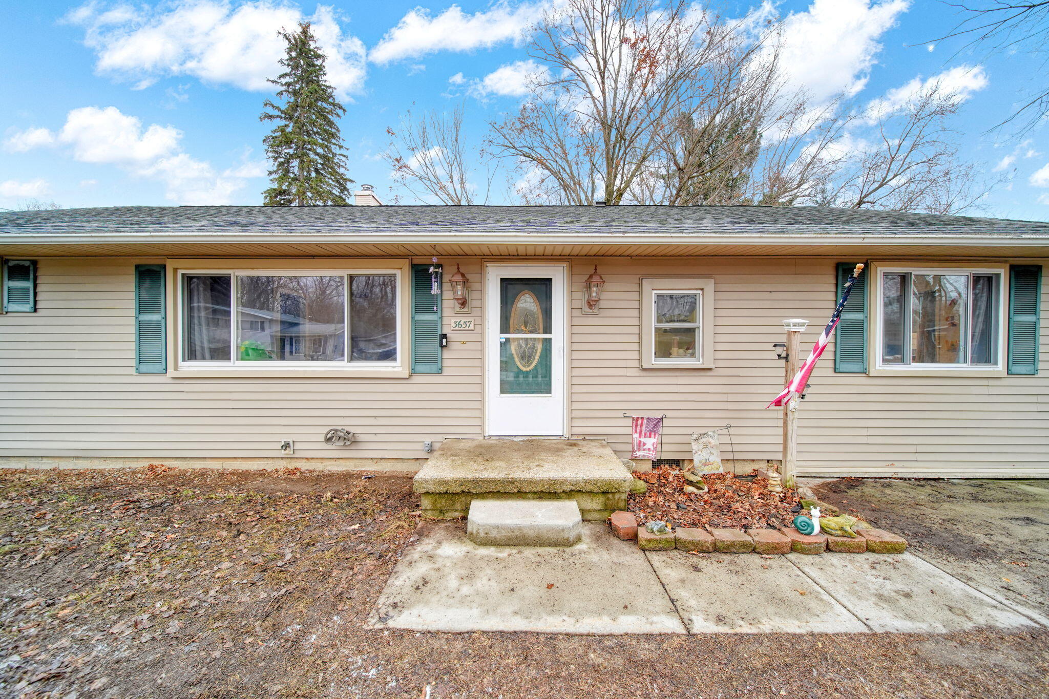 3657 Roosevelt Circle