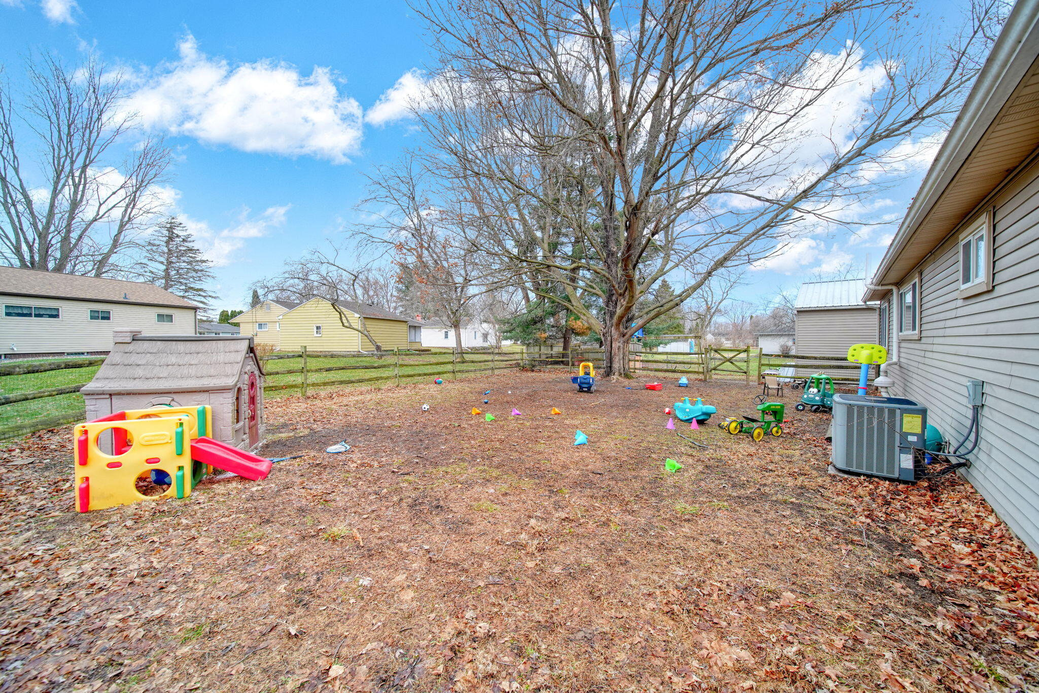 3657 Roosevelt Circle