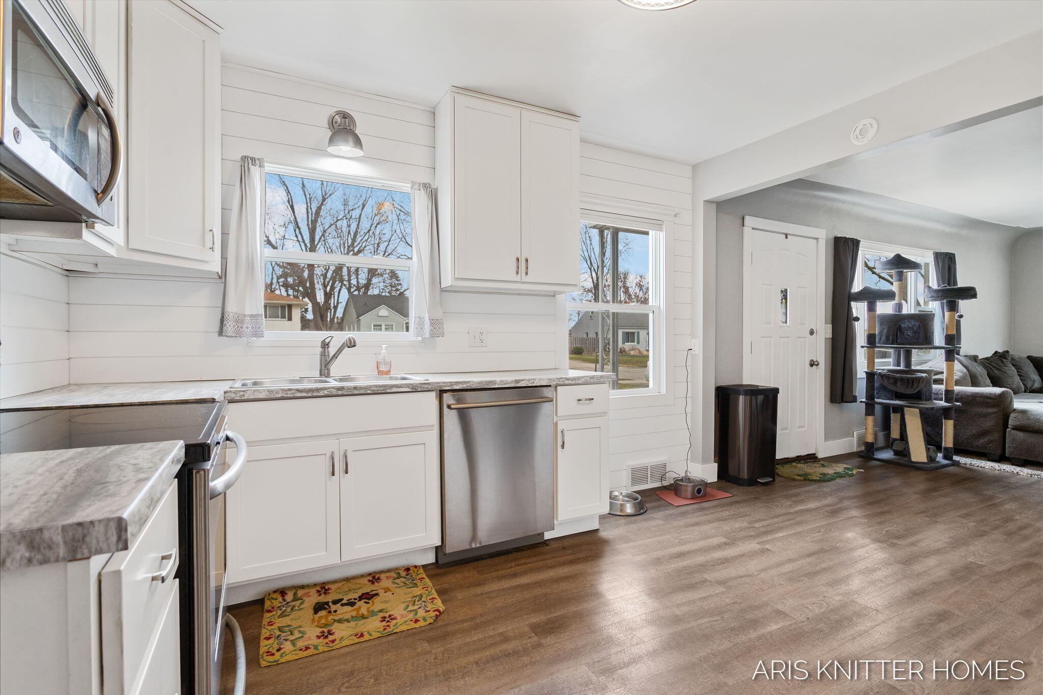 515 NW Ferndale Avenue NW