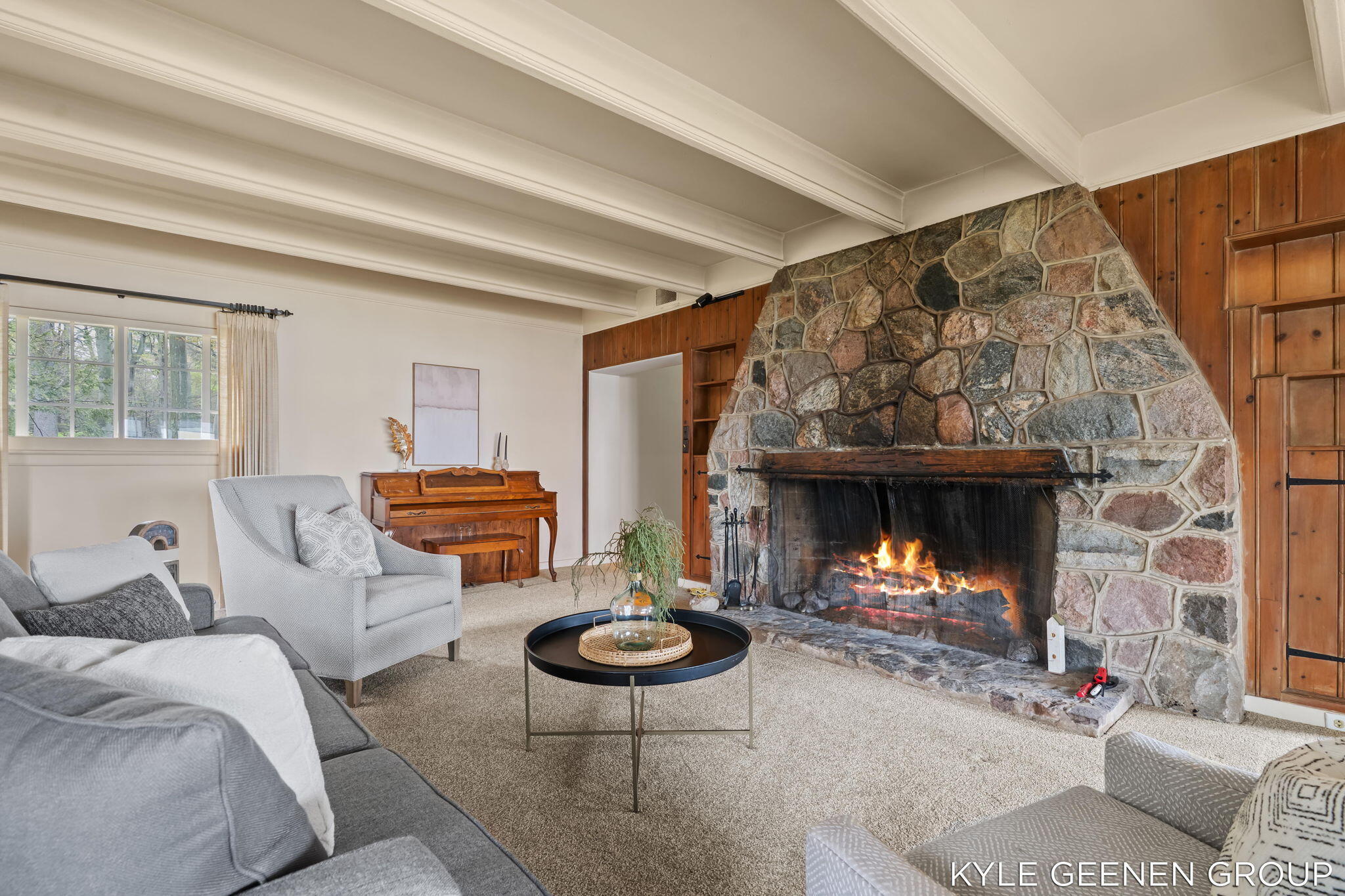 1418 Waukazoo Drive