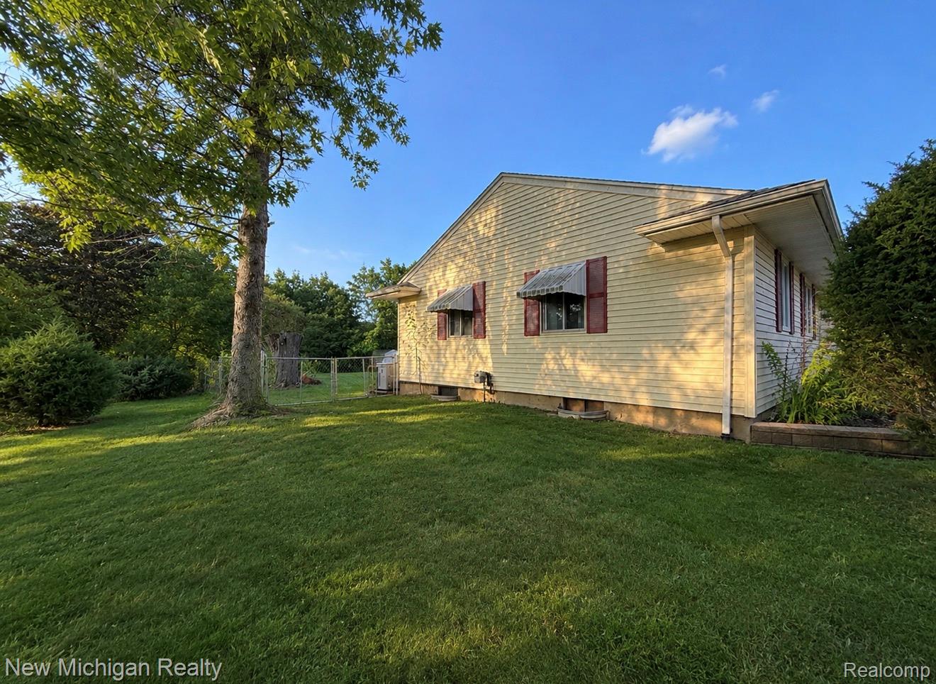 7524 Reid Road