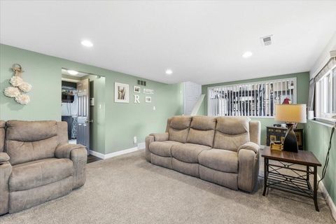 Tiny photo for 9001 Hensley Drive, Sterling Heights City, MI 48314 (MLS # 81025056621)