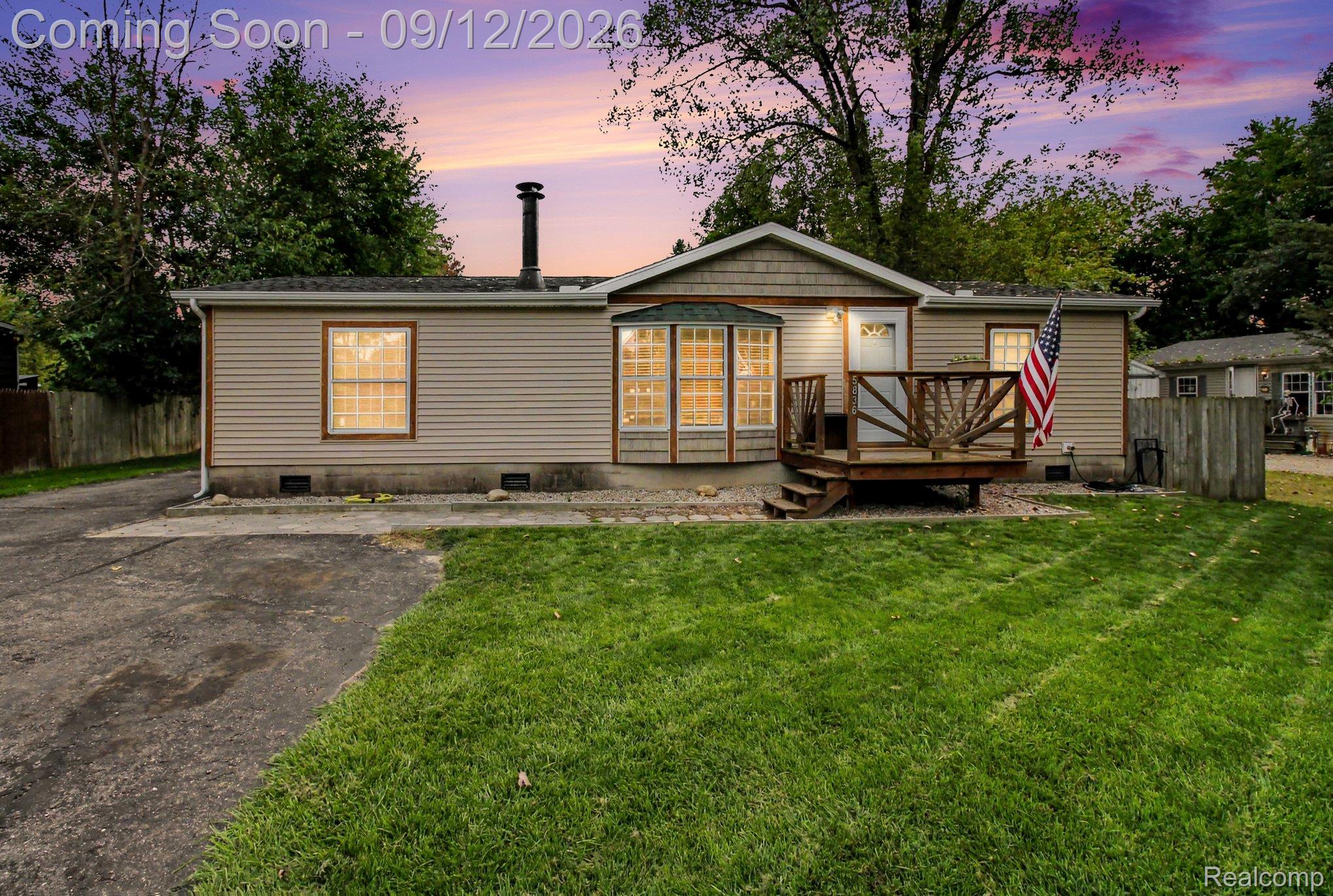 5836 Iroquois Drive