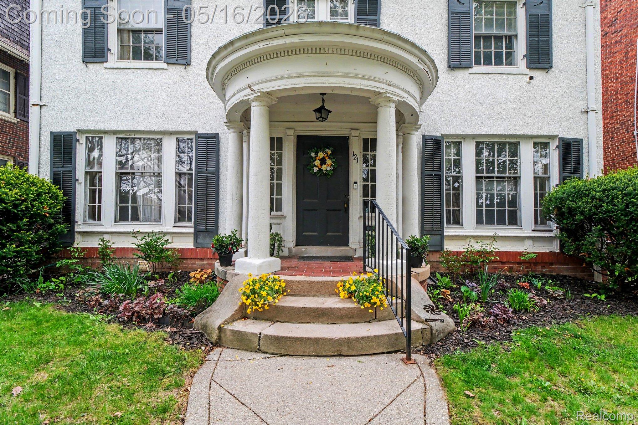 121 Longfellow Street