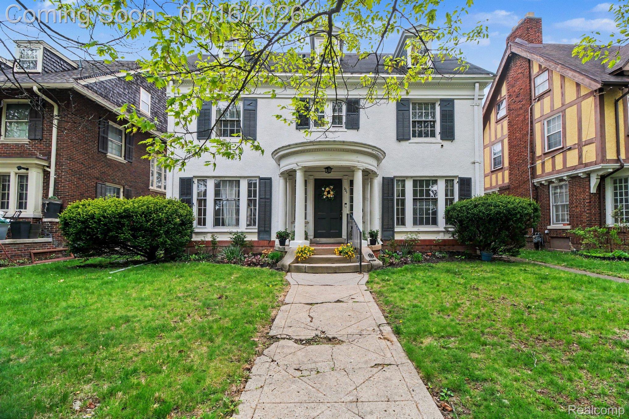 121 Longfellow Street