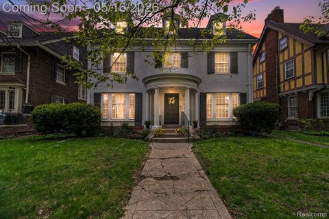 121 Longfellow Street Detroit City MI 48202