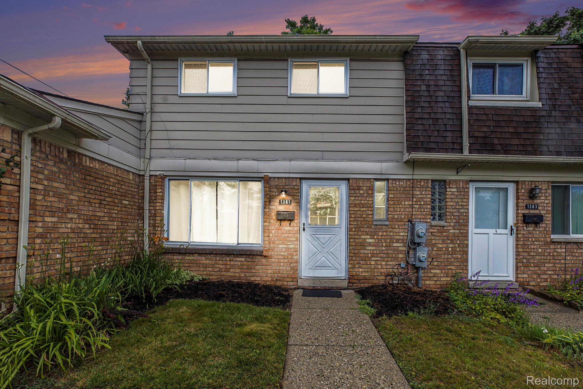 1381 Laurel Valley Drive