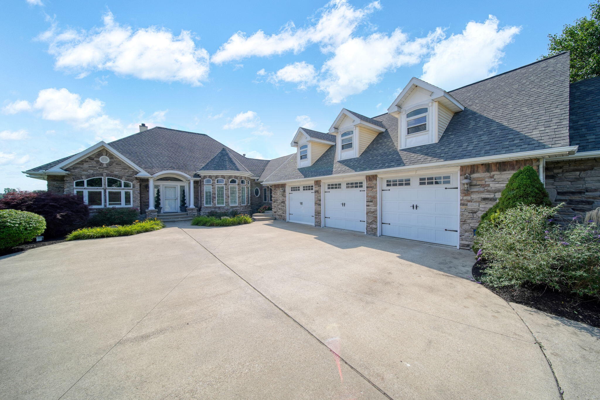 8321 O'Dowling Drive