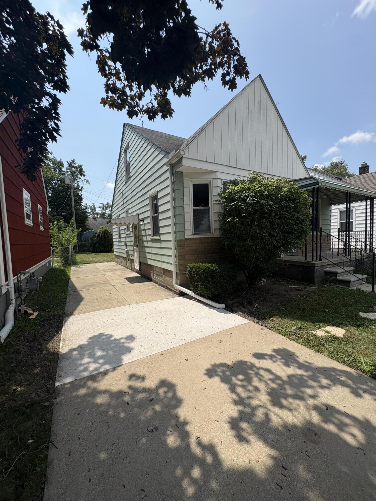 12937 Pullman Street