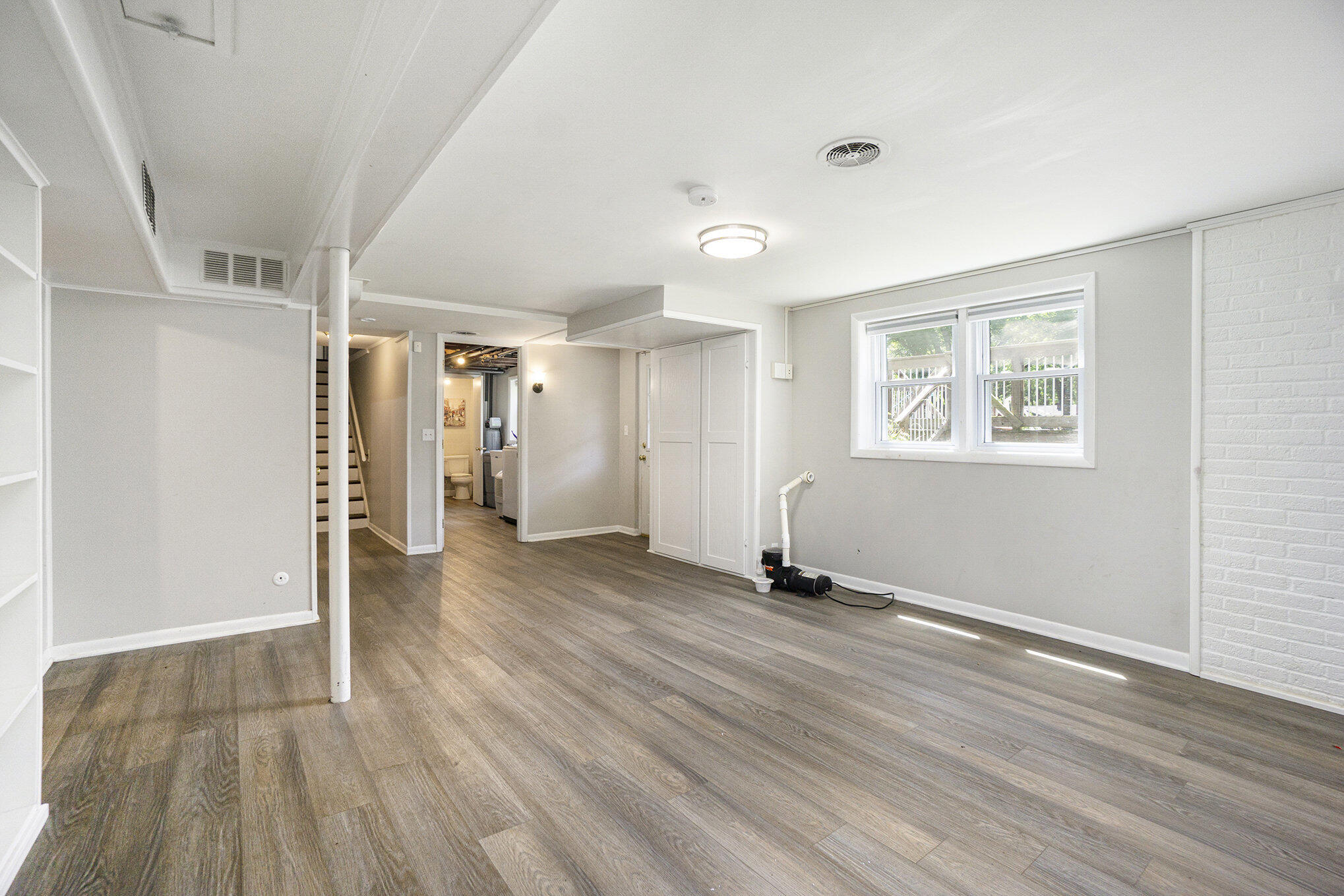 Kalamazoo Charter Township, Michigan 49006, United States, 3 Bedrooms Bedrooms, ,2 BathroomsBathrooms,Residential,Active,164140