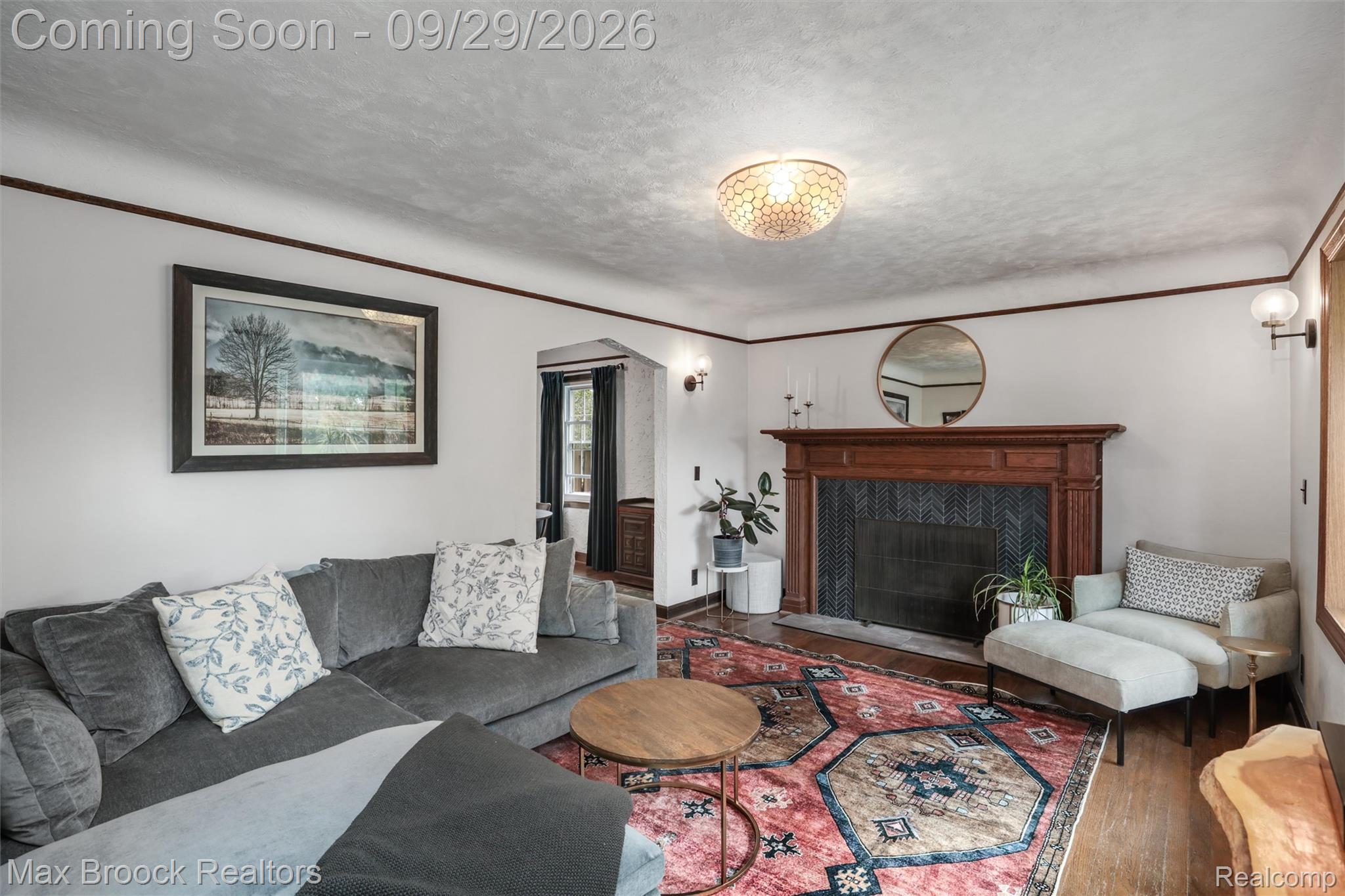 2118 Pinecrest Drive
