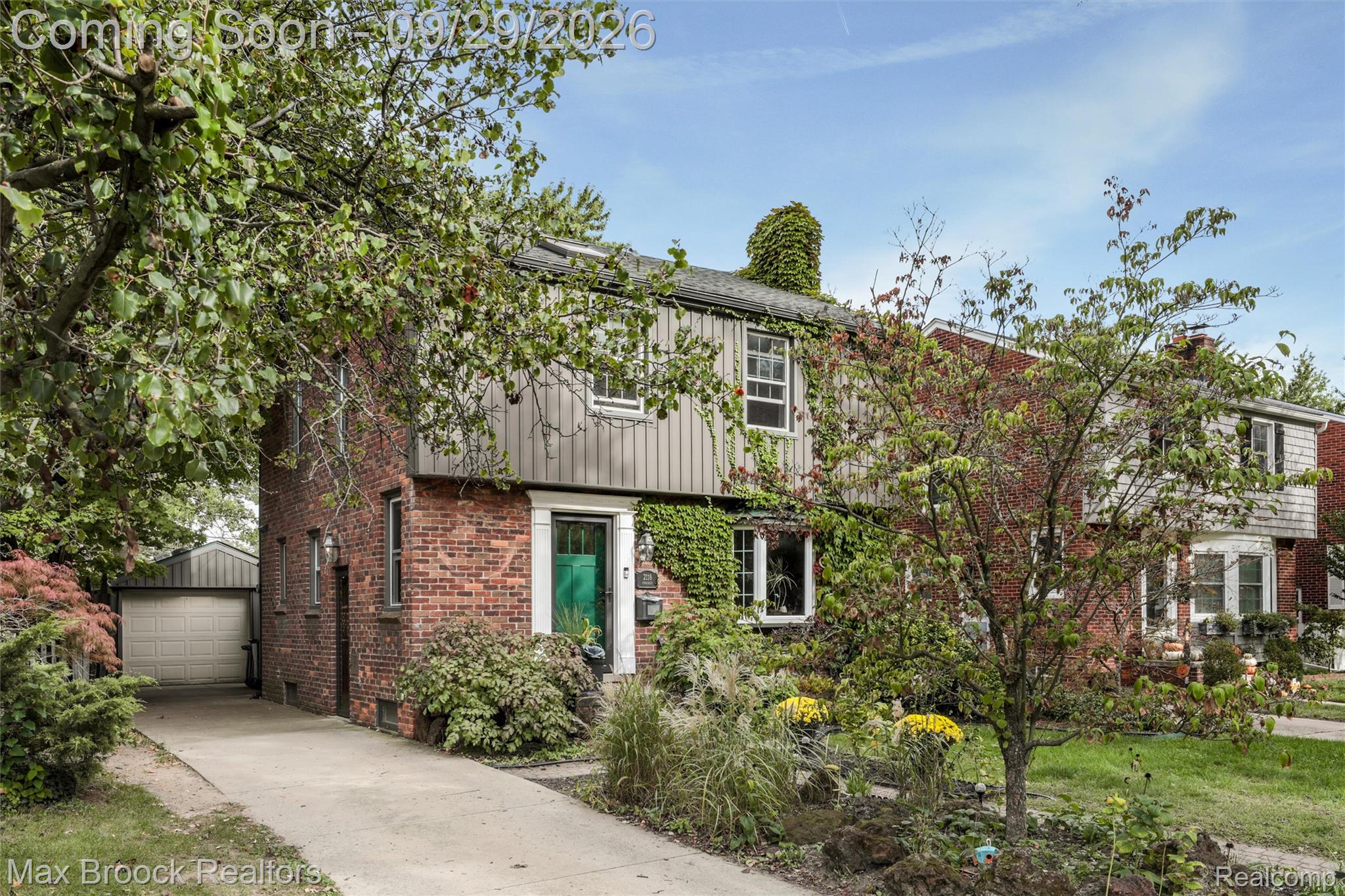 2118 Pinecrest Drive