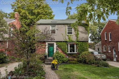 Photo of 2118 Pinecrest Drive, Ferndale City, MI 48220 (MLS # 20261077954)