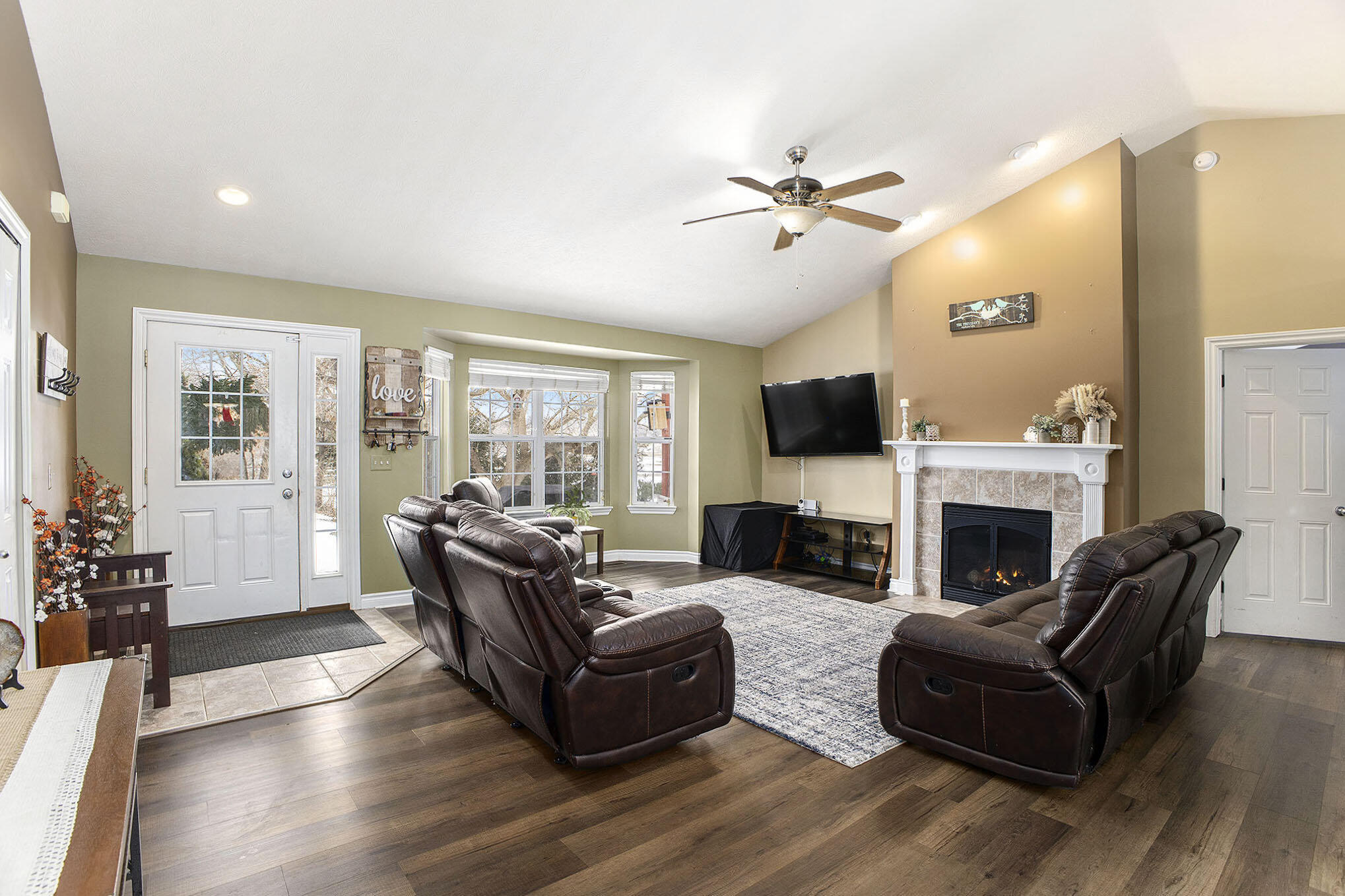 9843 Iosco Ridge Drive