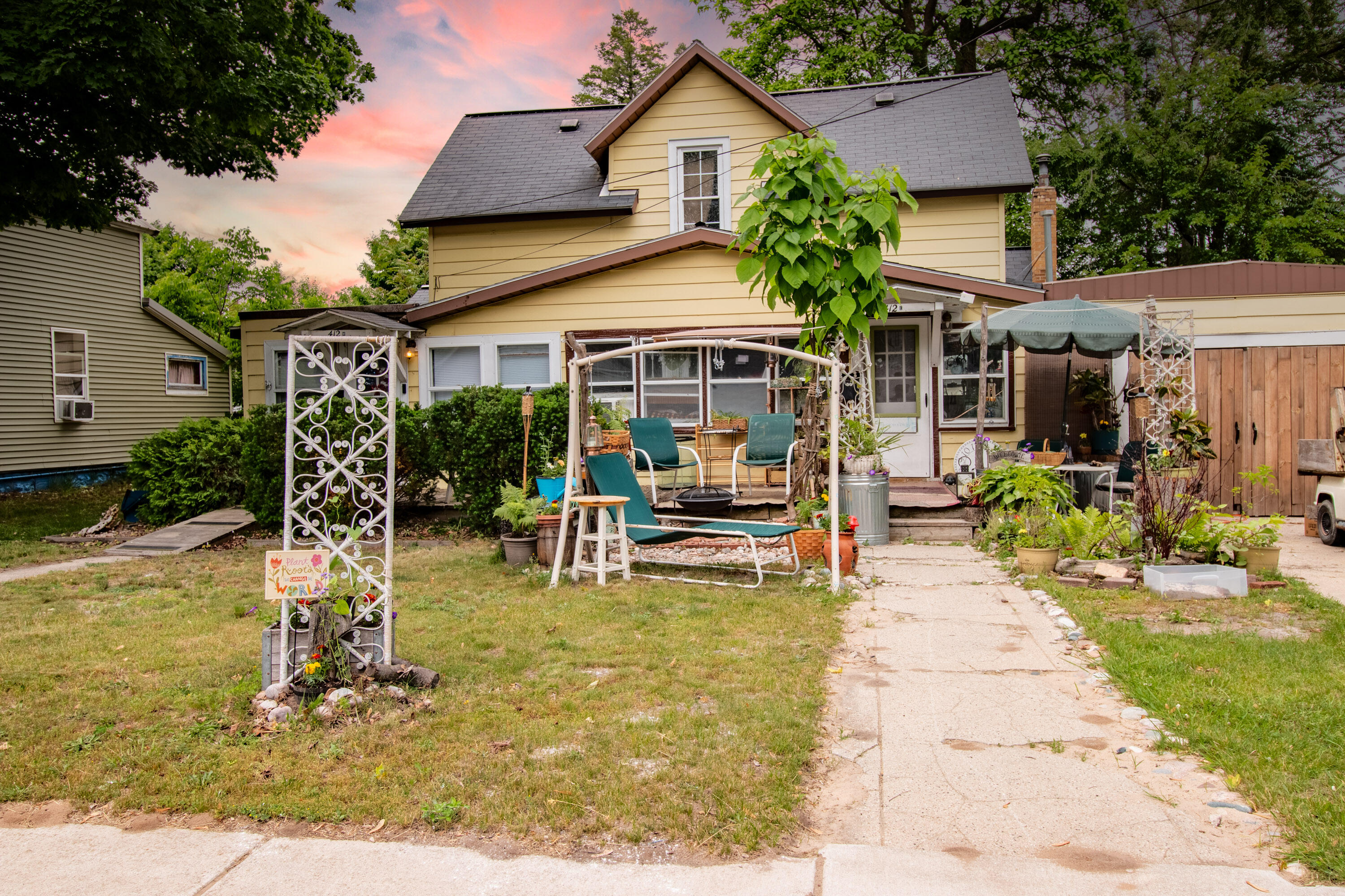 412 E Jefferson Street
