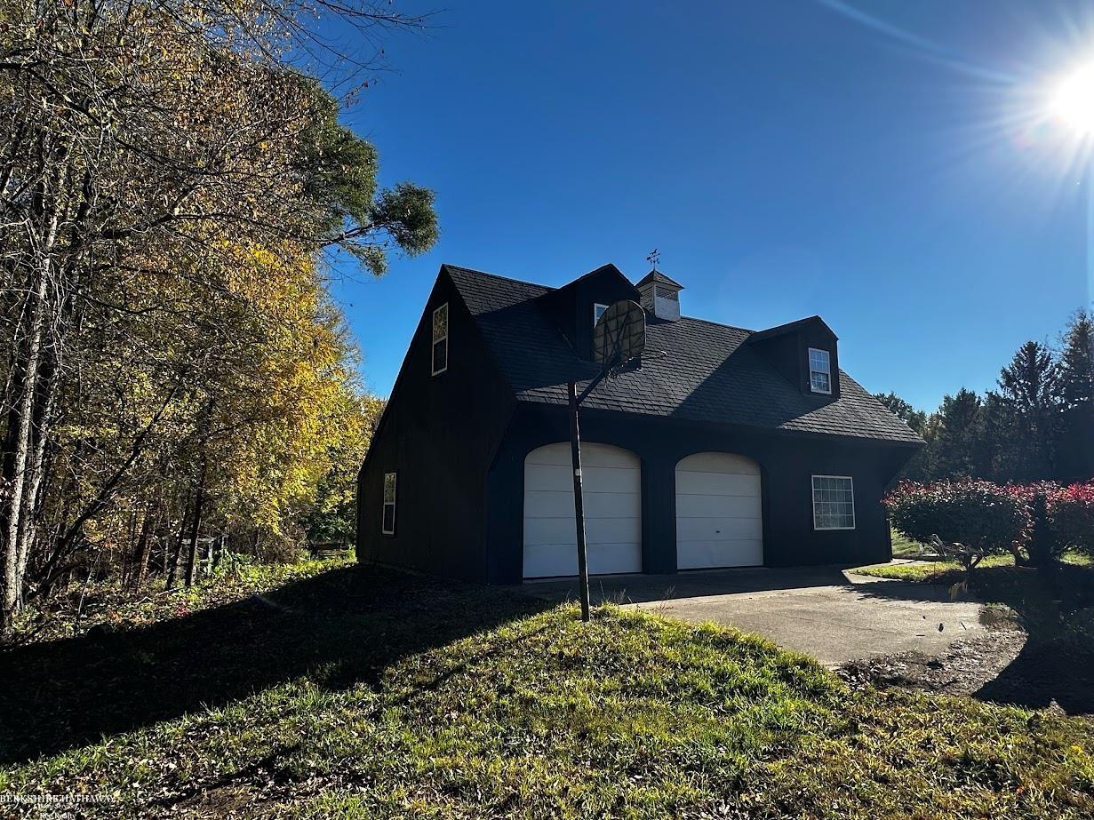 6760 Hunters Creek Road