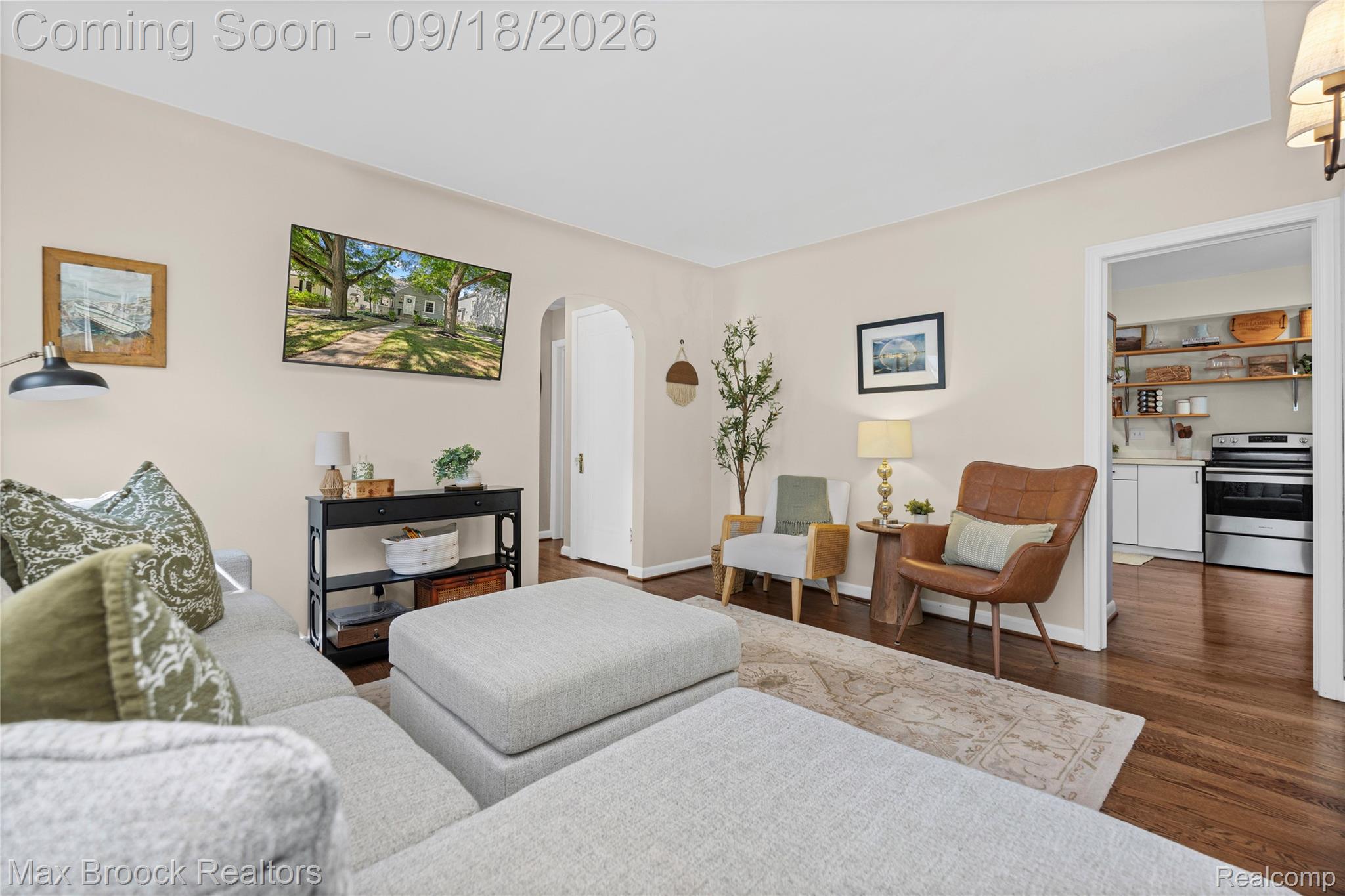 515 N Altadena Avenue