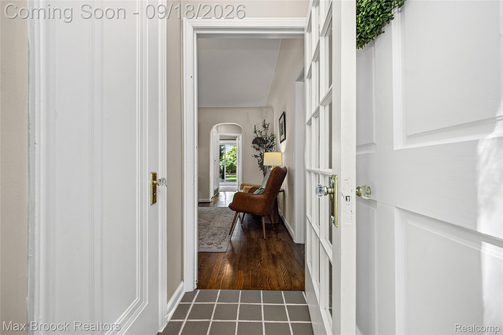 515 N Altadena Avenue