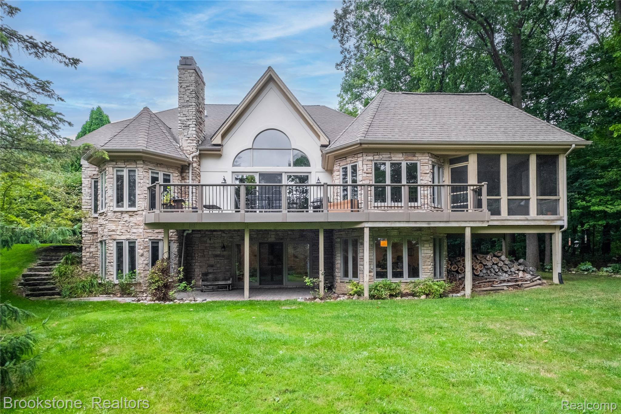 8003 Caribou Lake Lane