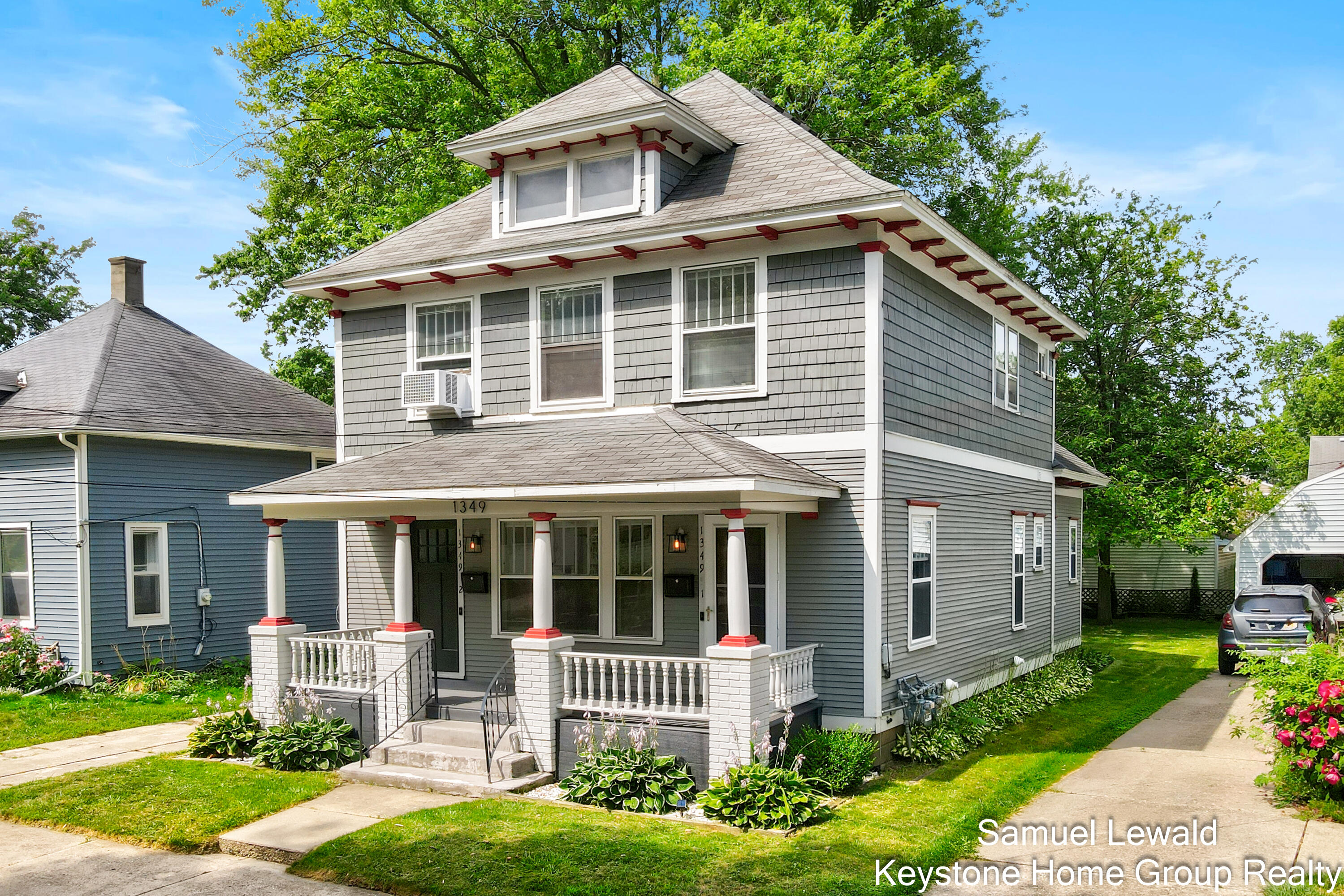1349 Portland Avenue NE