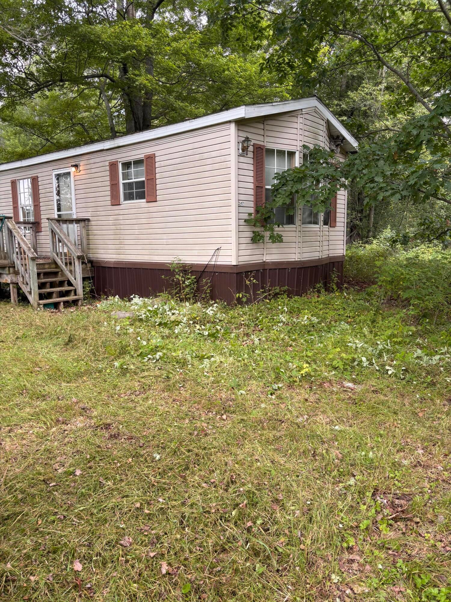 900 S Stout Road