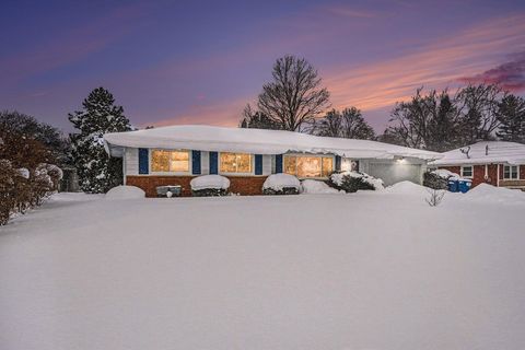 2413 Tamrack Street Kalamazoo Charter Township MI 49006