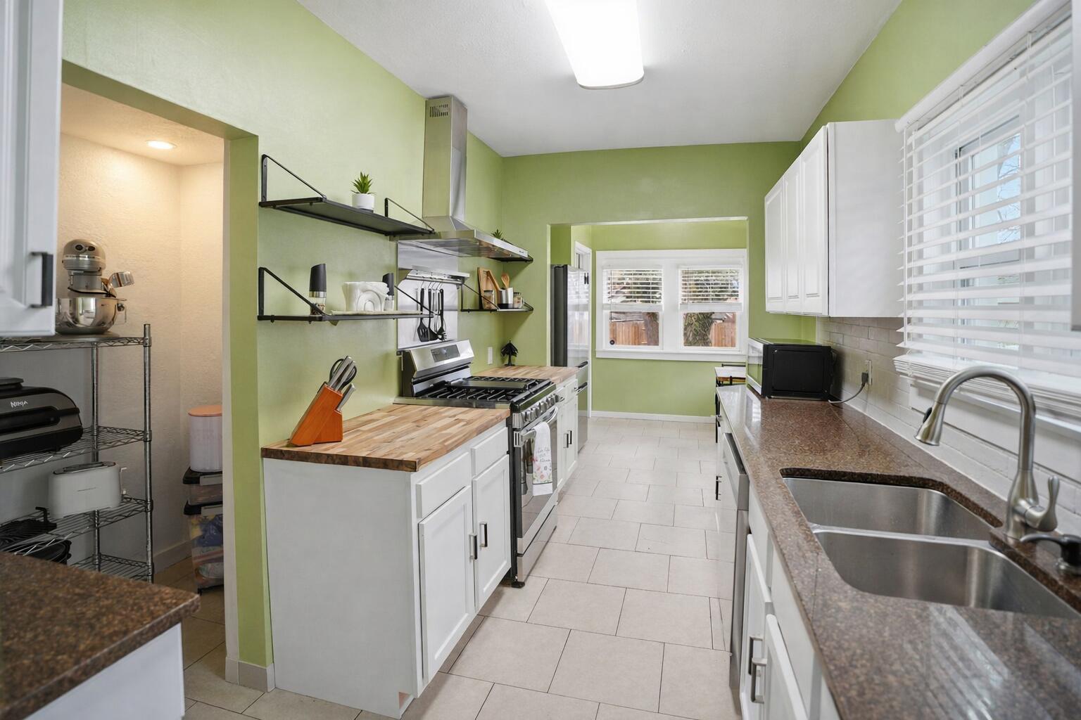 1743 Paris Avenue SE