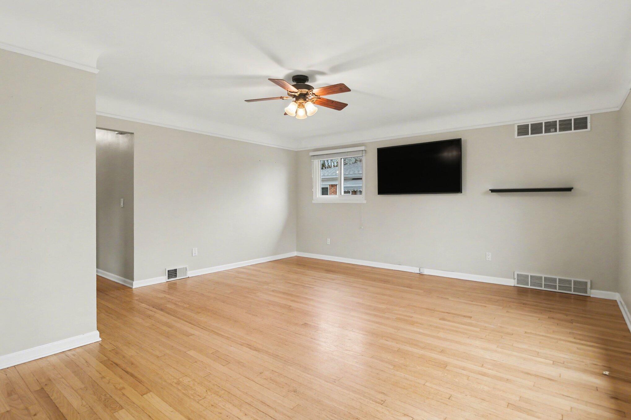 1015 Englewood Avenue