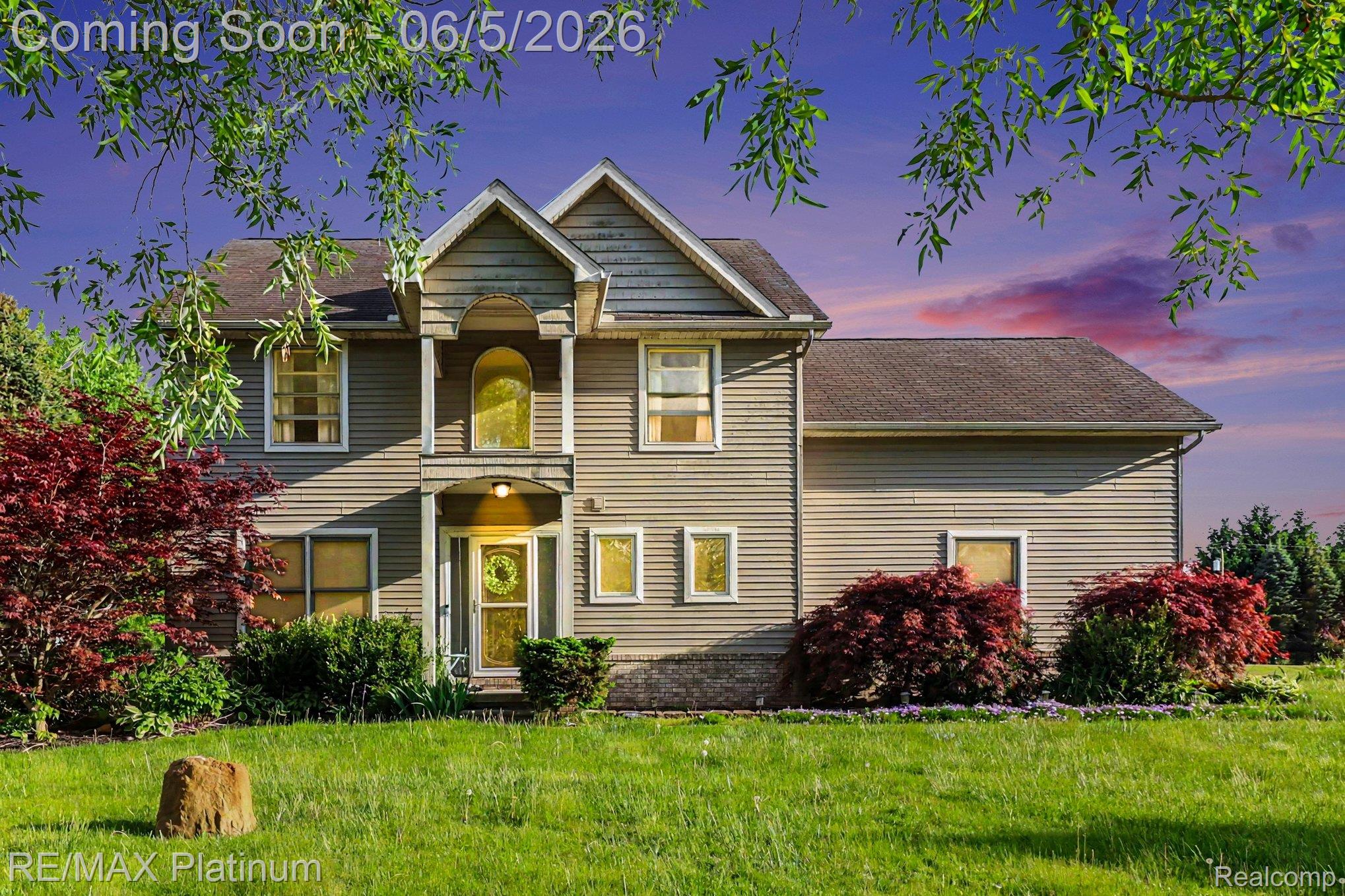 9731 Fountain Lane