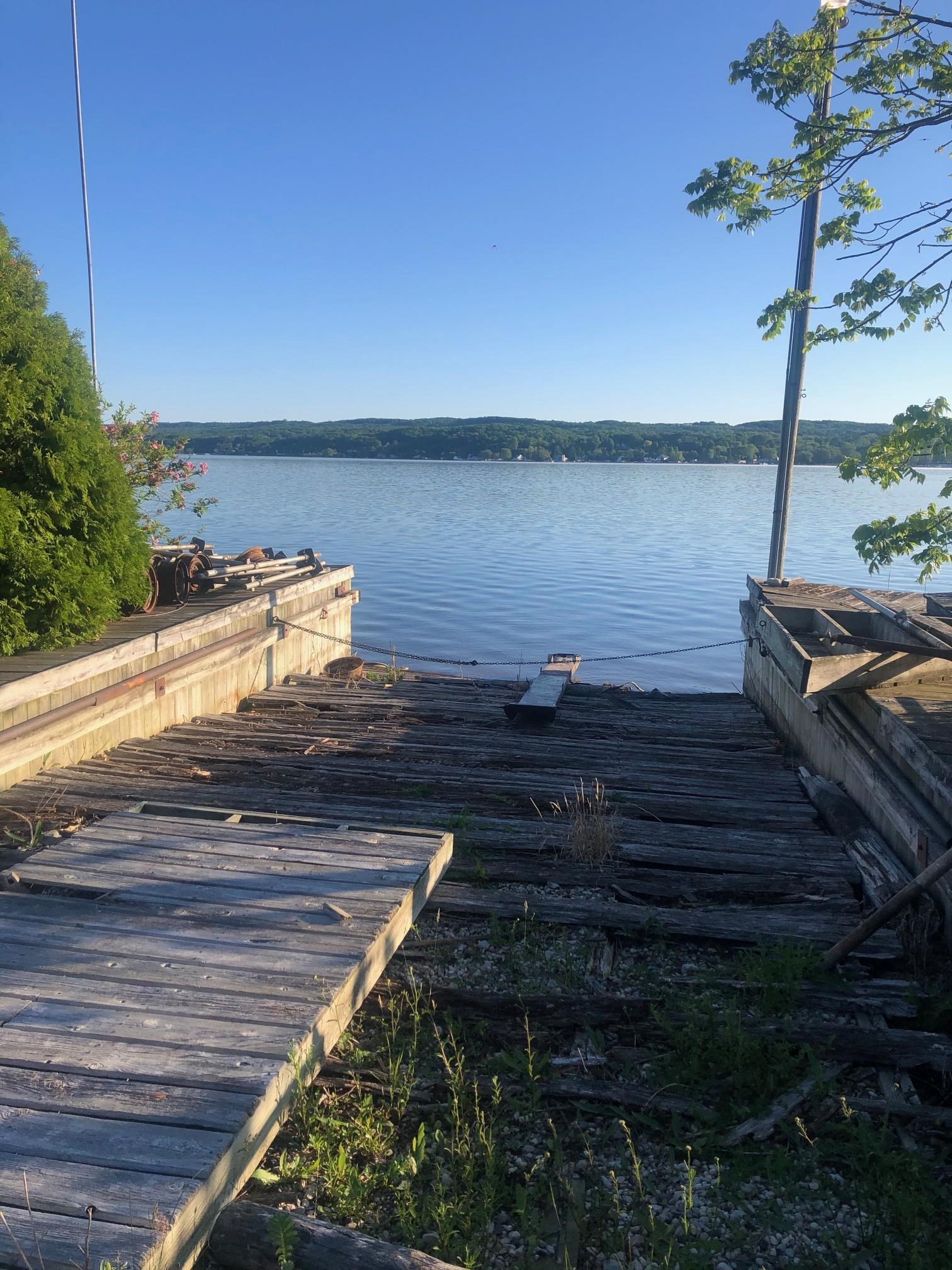 4472 Crescent Beach Road