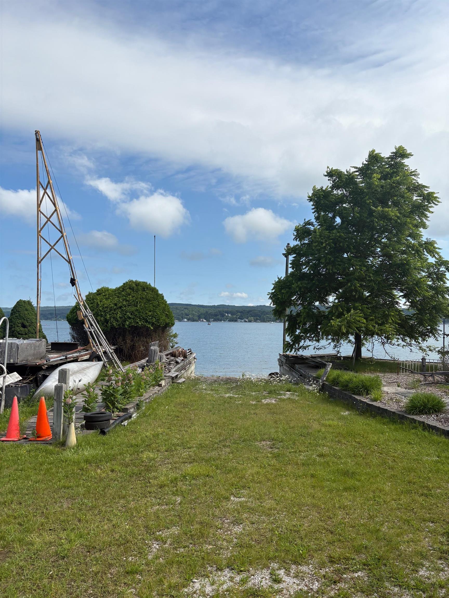 4472 Crescent Beach Road