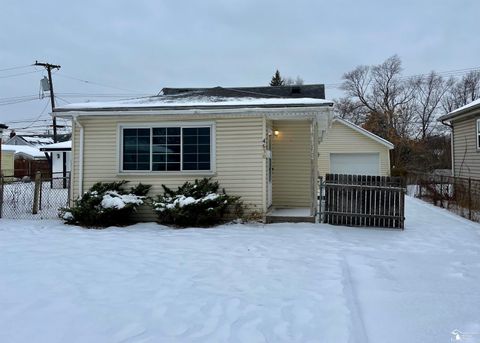 4630 Gertrude Street Dearborn Heights City MI 48125