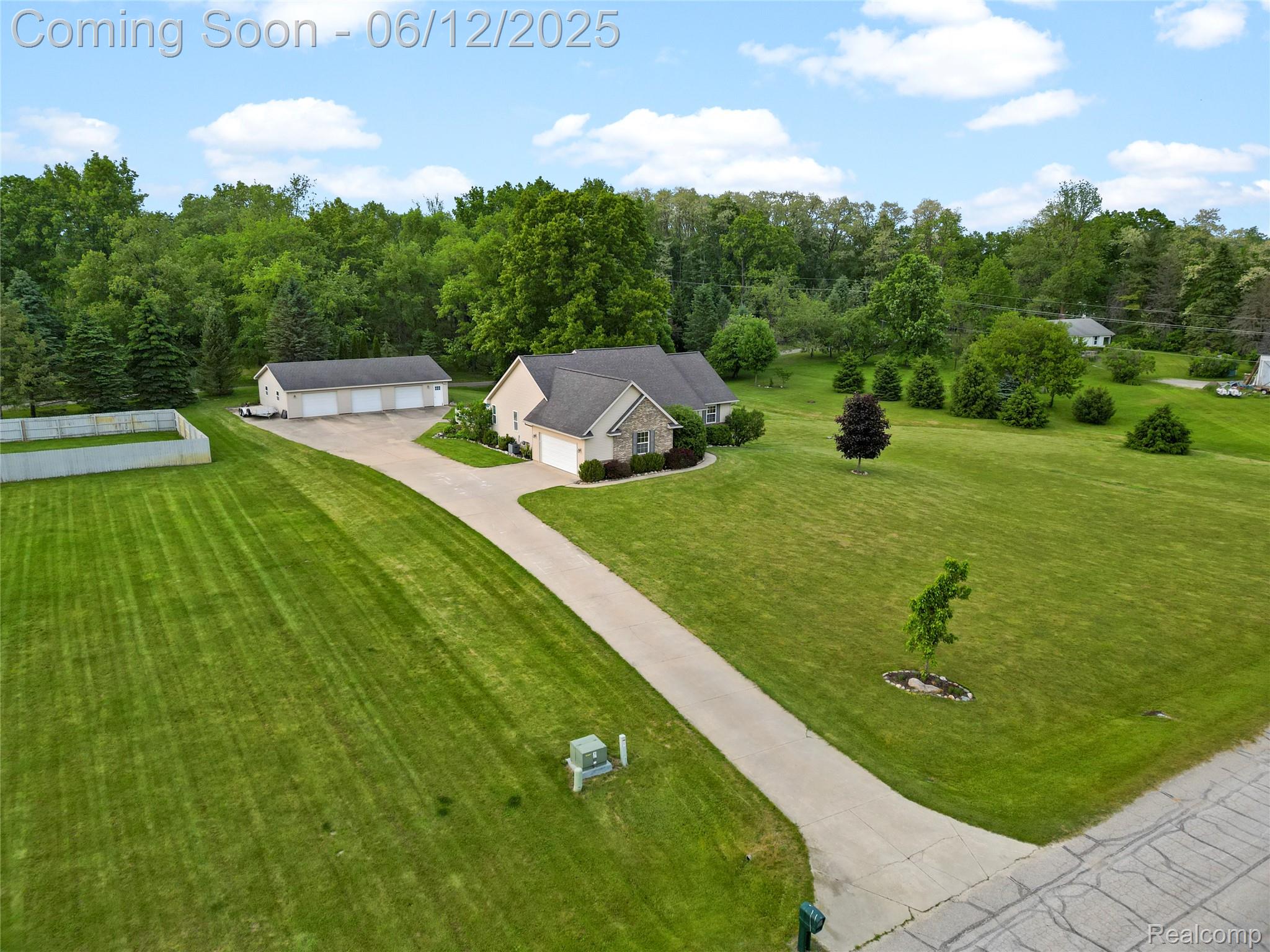 7467 Oceola Farms Court