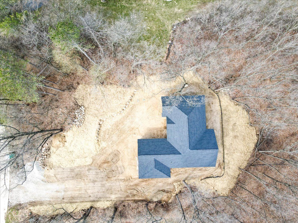 15620 Pine Ridge