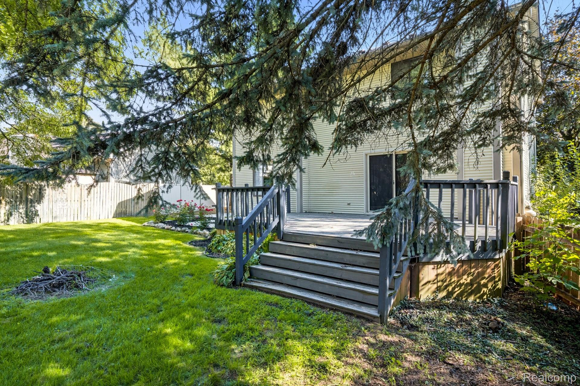 2732 Bayberry Drive