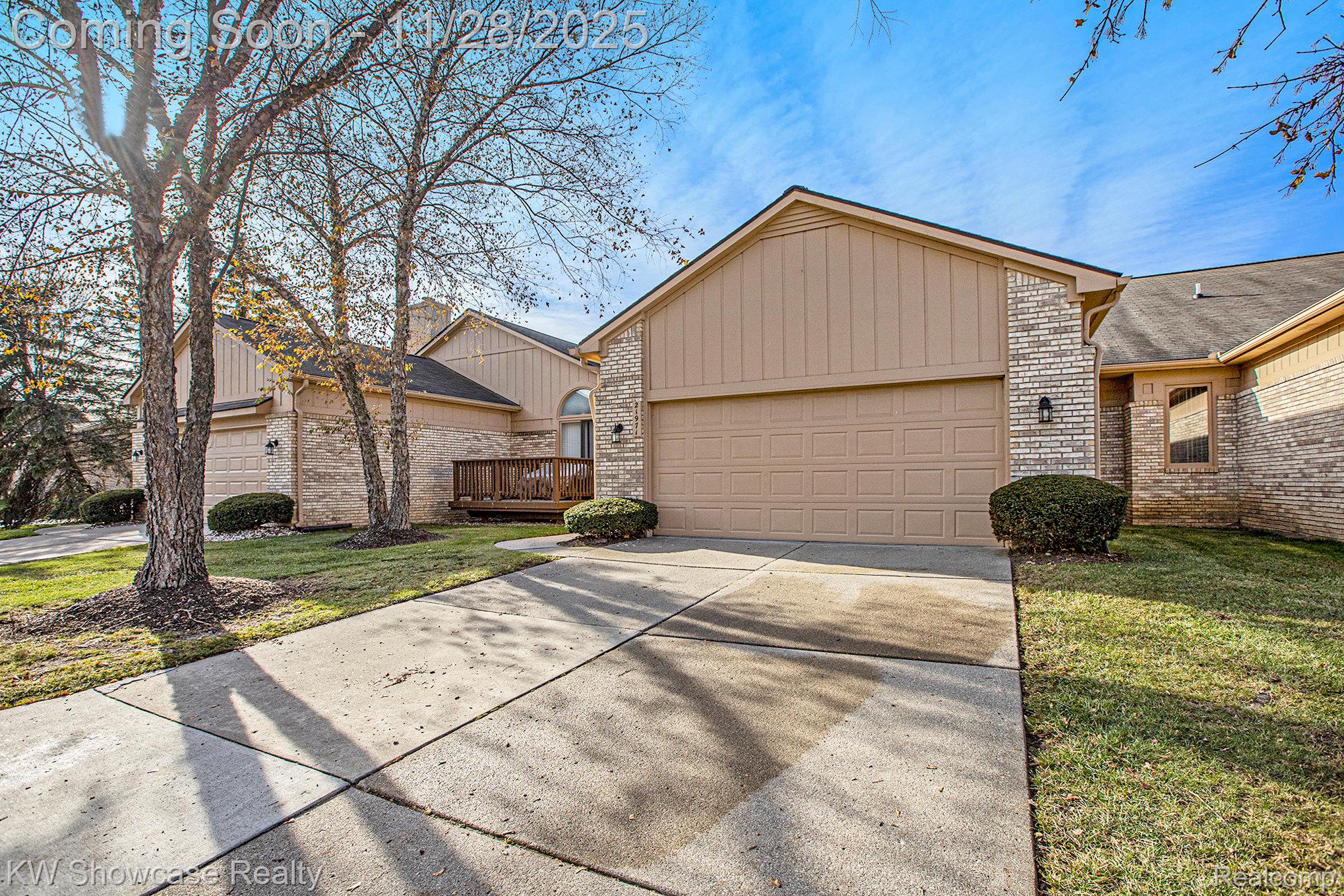 21971 Lancrest Court 293