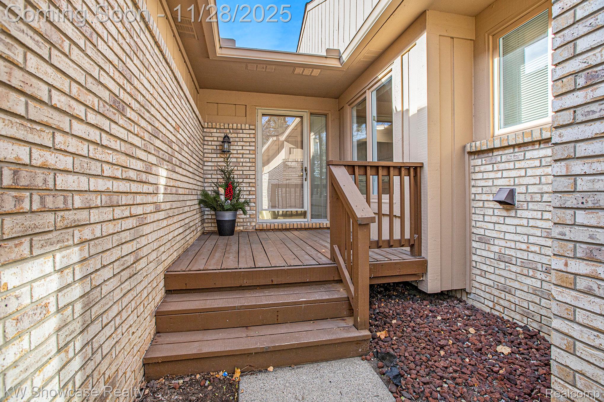 21971 Lancrest Court 293