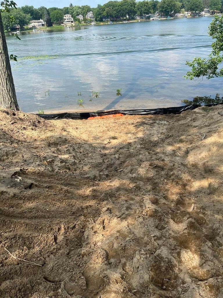 00 Mack Island Road