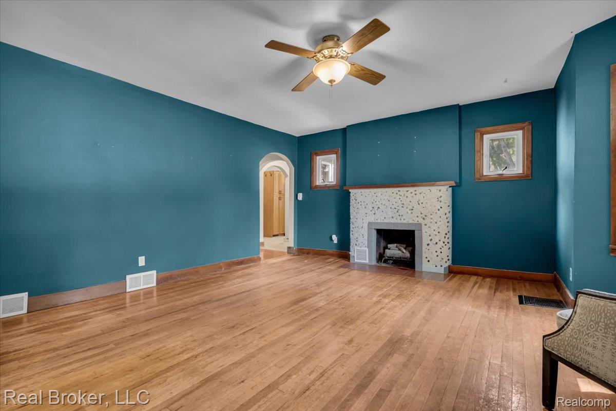 624 N Prospect Road