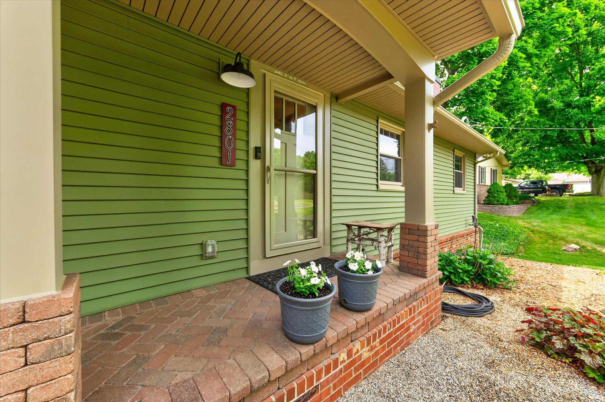 2801 N Tipsico Lake Road