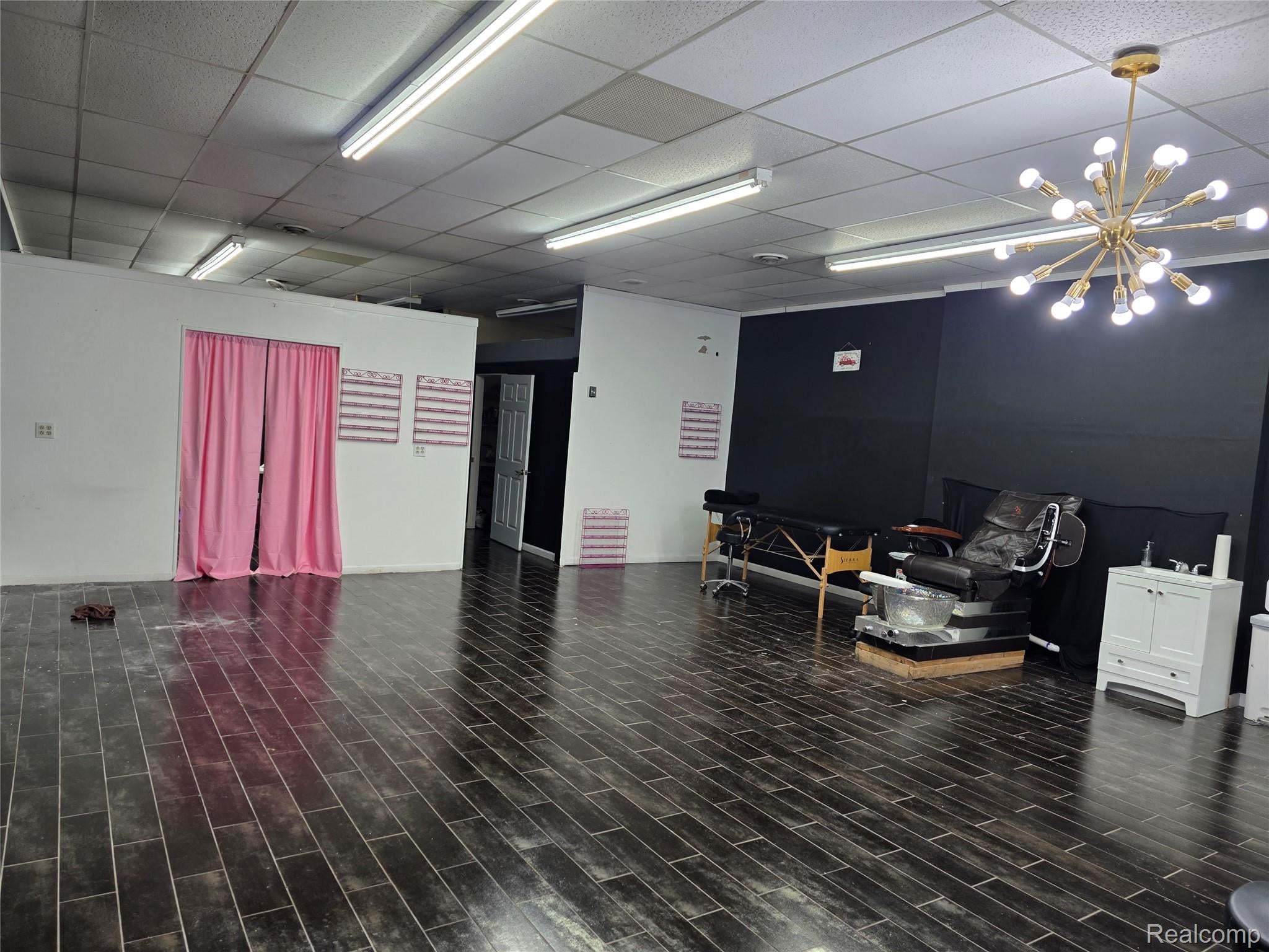 10620 W W. 9 Mile Road