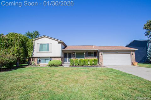 38684 Meadowlawn Street Wayne City MI 48184