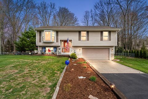 275 Bay Haven Avenue Park Township MI 49424