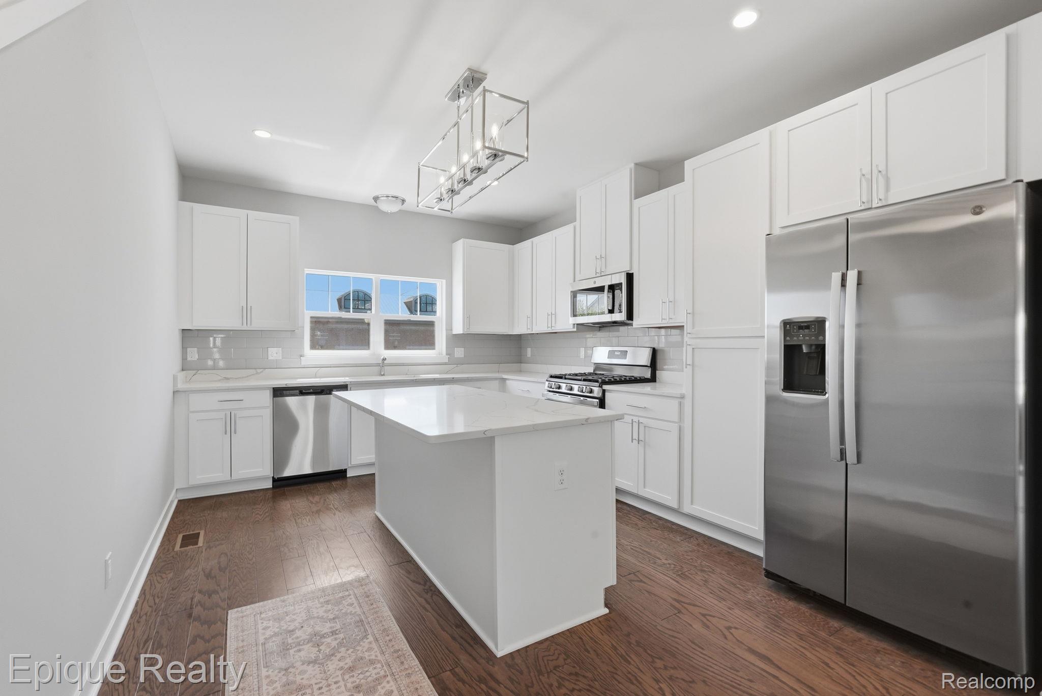 25565 Grandview Lane 33